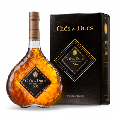  Armagnac Clés des Ducs XO + WOODEN NV